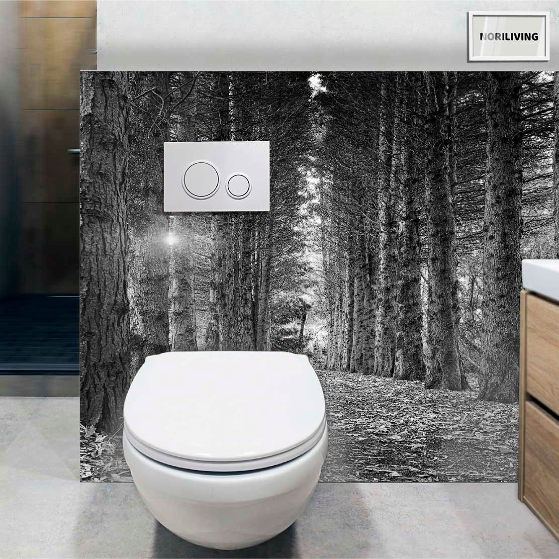 im WC eingebaute Toilettenrückwand mit Motiv Wald mit Sonnenschein 621 schwarz-weiß