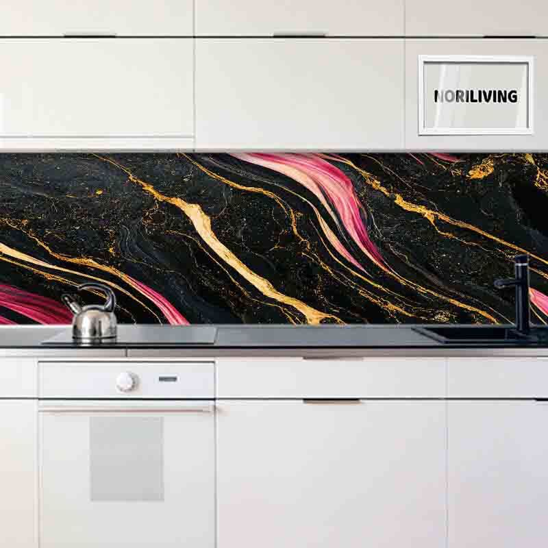Küchenrückwand mit schwarzem und pinkem Marmor-Design, elegante Kücheneinrichtung