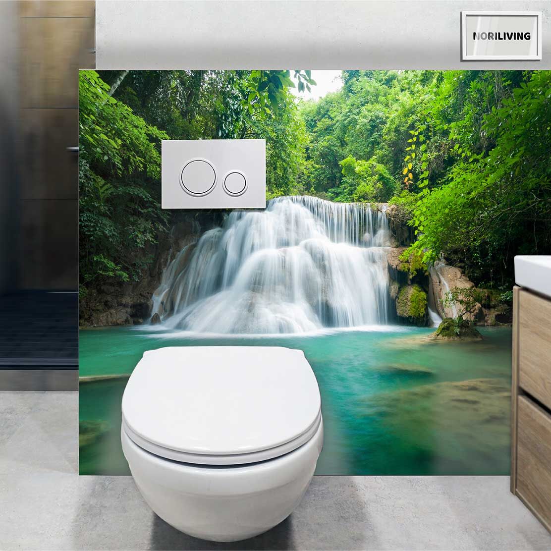 im WC eingebaute Toilettenrückwand mit Motiv Wasserfall Thailand 749