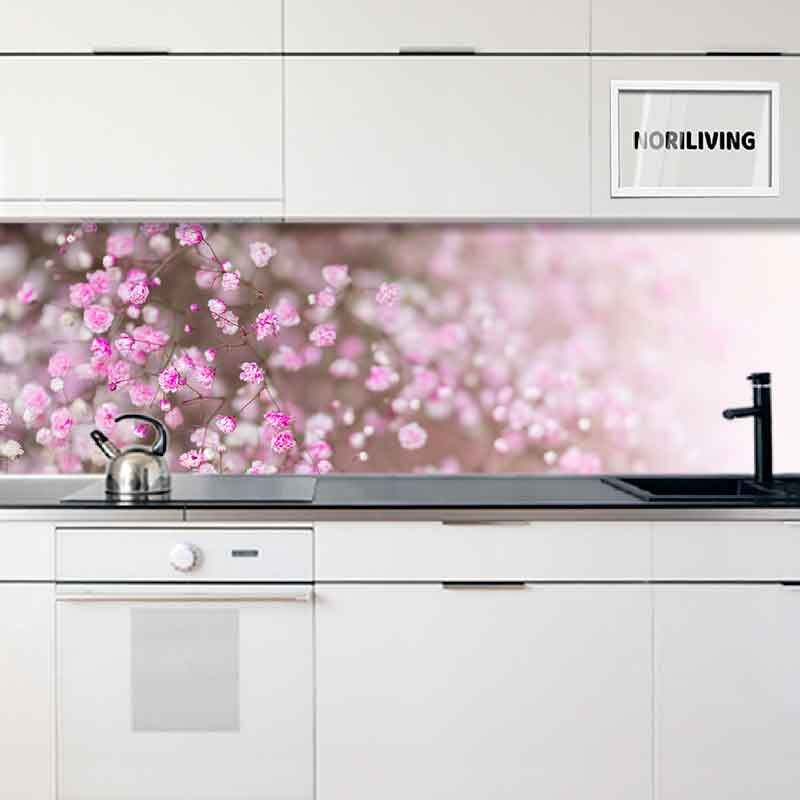 in der Küche eingebaute Küchenrückwand mit Motiv Rosa Blüten mit Sonnenschein 543