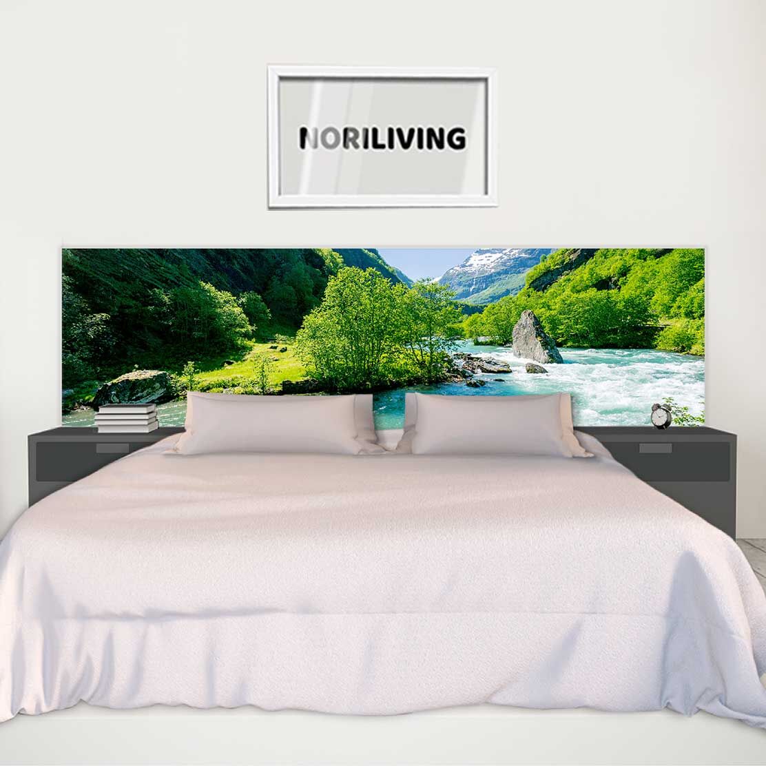 im Schlafzimmer eingebaute Bettrückwand mit Motiv Schönes Flam-Tal in Norwegen 082