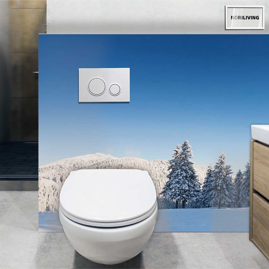 im WC eingebaute Toilettenrückwand mit Motiv Wald im Winter 543
