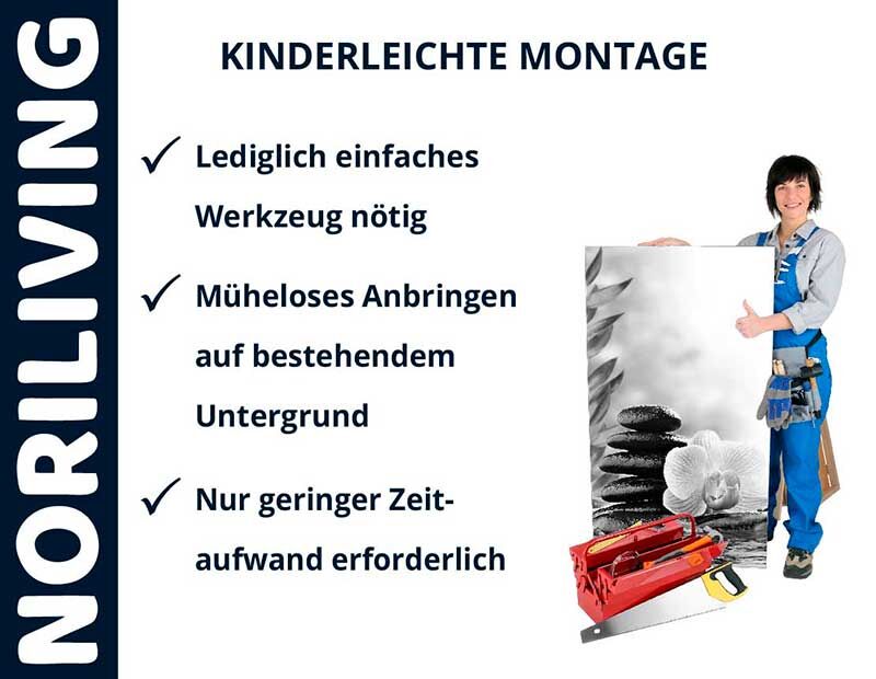 Frau in Arbeitskleidung hält Bild mit Text zur kinderleichten Montage von Noriliving