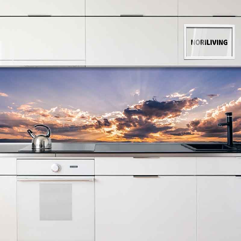 in der Küche eingebaute Küchenrückwand mit Motiv Schöner rötlicher Himmel bei Sonnenaufgang 457