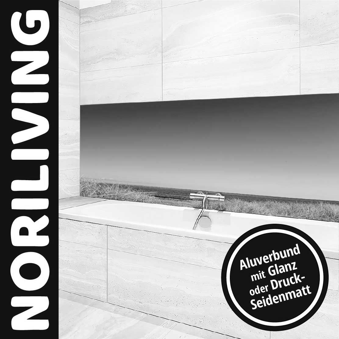Elegantes Badezimmer mit moderner Badewanne und Aluverbundwandverkleidung in Glanz oder Druckseidenmatt von NORILIVING
