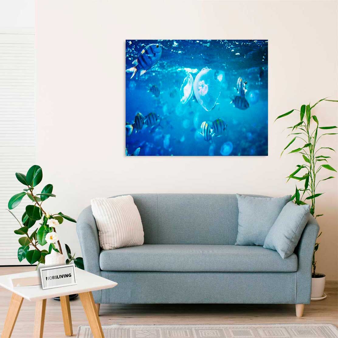 Wandbild über dem Sofa mit Motiv Unterwasserwelt 150