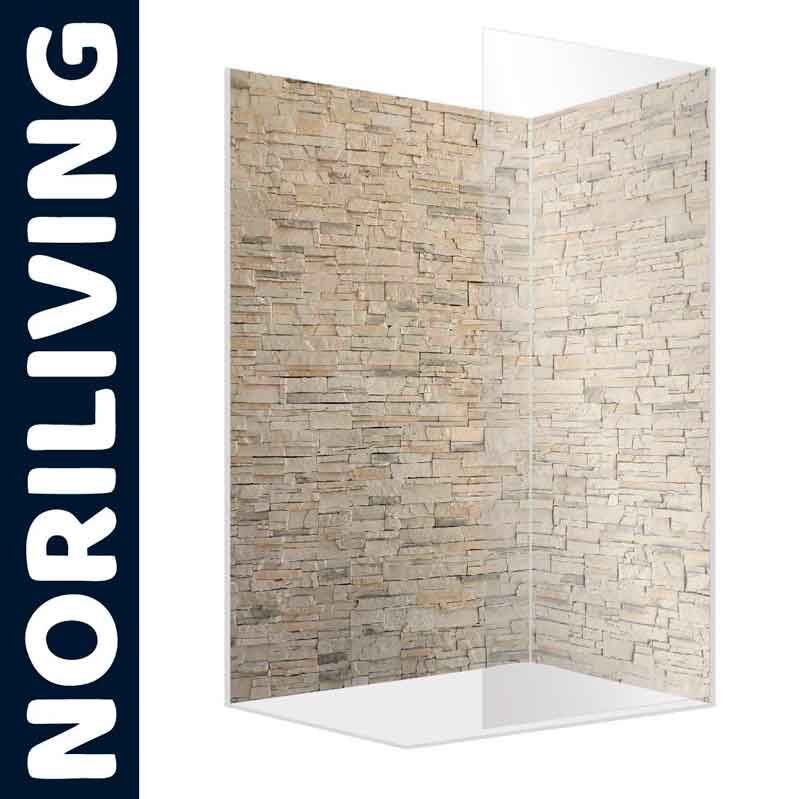 Duschecke mit dekorativer Steinwand und Glasschutz von NORILIVING