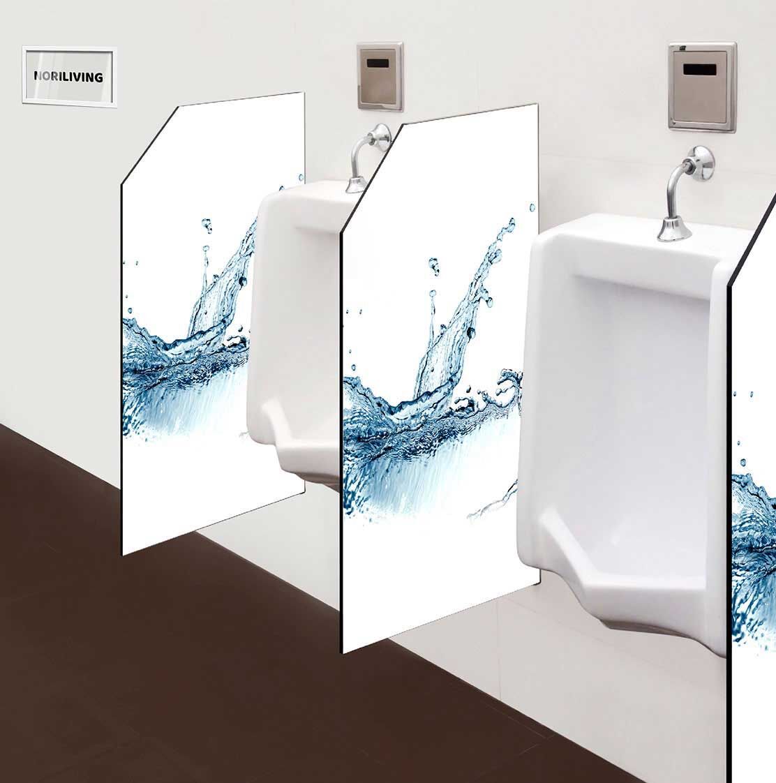 in der Toilette eingebaute Schamwand mit Motiv spritzendes Wasser 133
