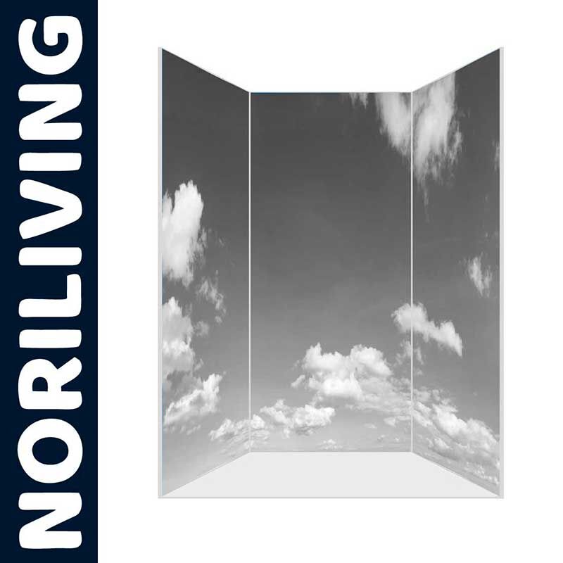 Duschabtrennung mit Wolkenmuster und NORILIVING-Logo