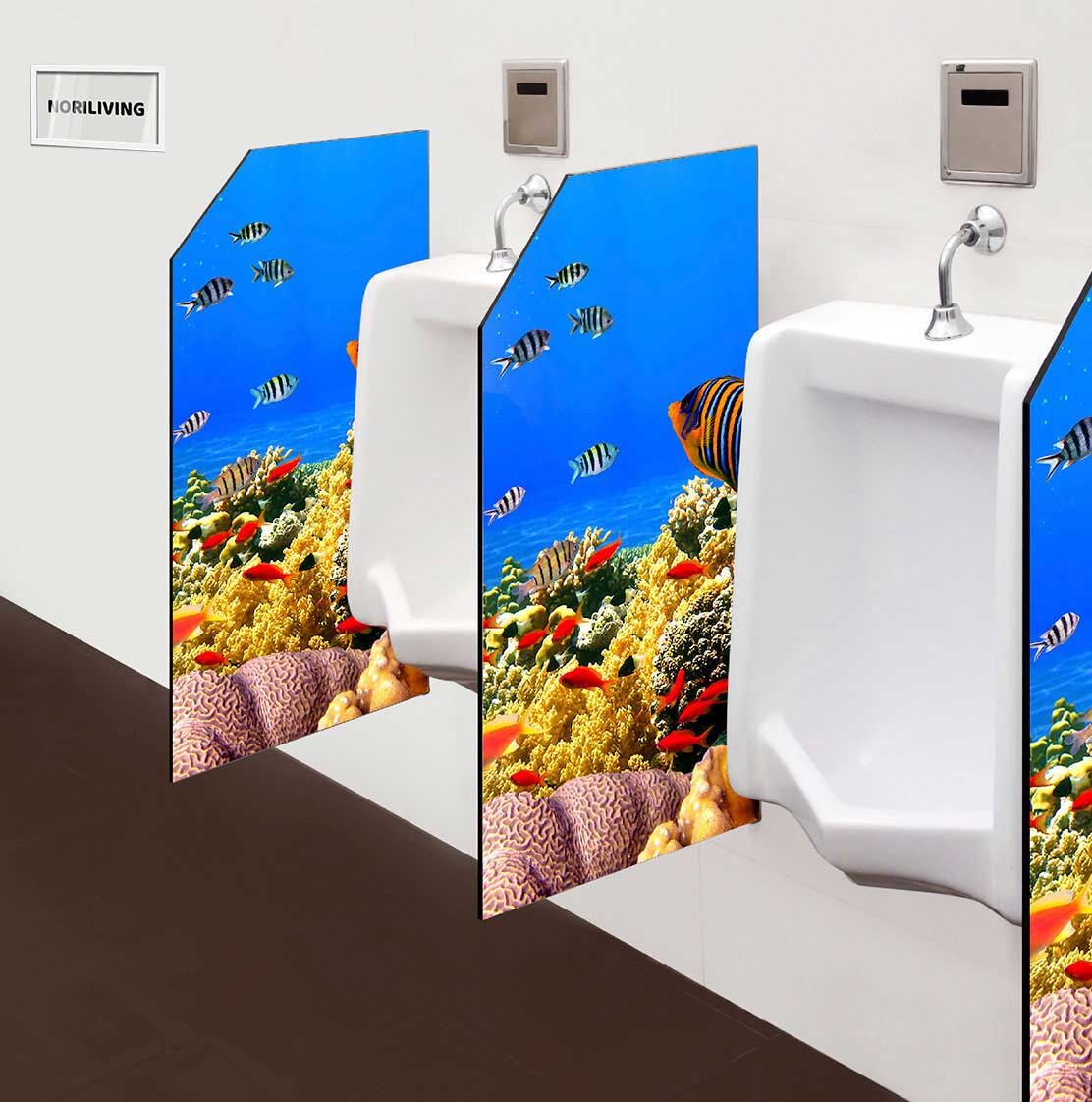 in der Toilette eingebaute Schamwand mit Motiv Fische im Meer 749