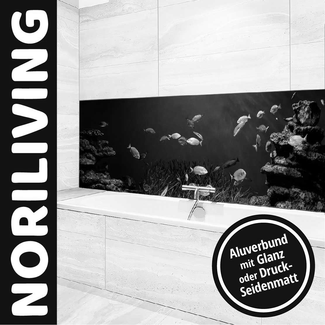 Ansicht des Badrückwand-Motivs Fische im blauen Meer 975 schwarz-weiß Unterkante