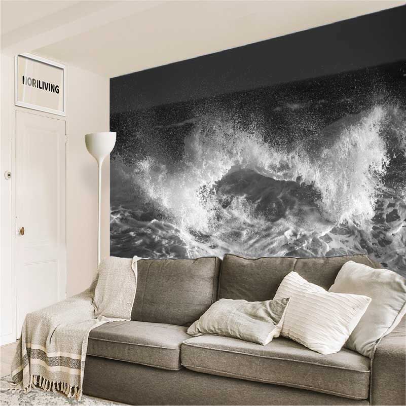 im Wohnzimmer eingebaute Wohnzimmerrückwand mit Motiv weiße Ozeanwelle 288 schwarz-weiß
