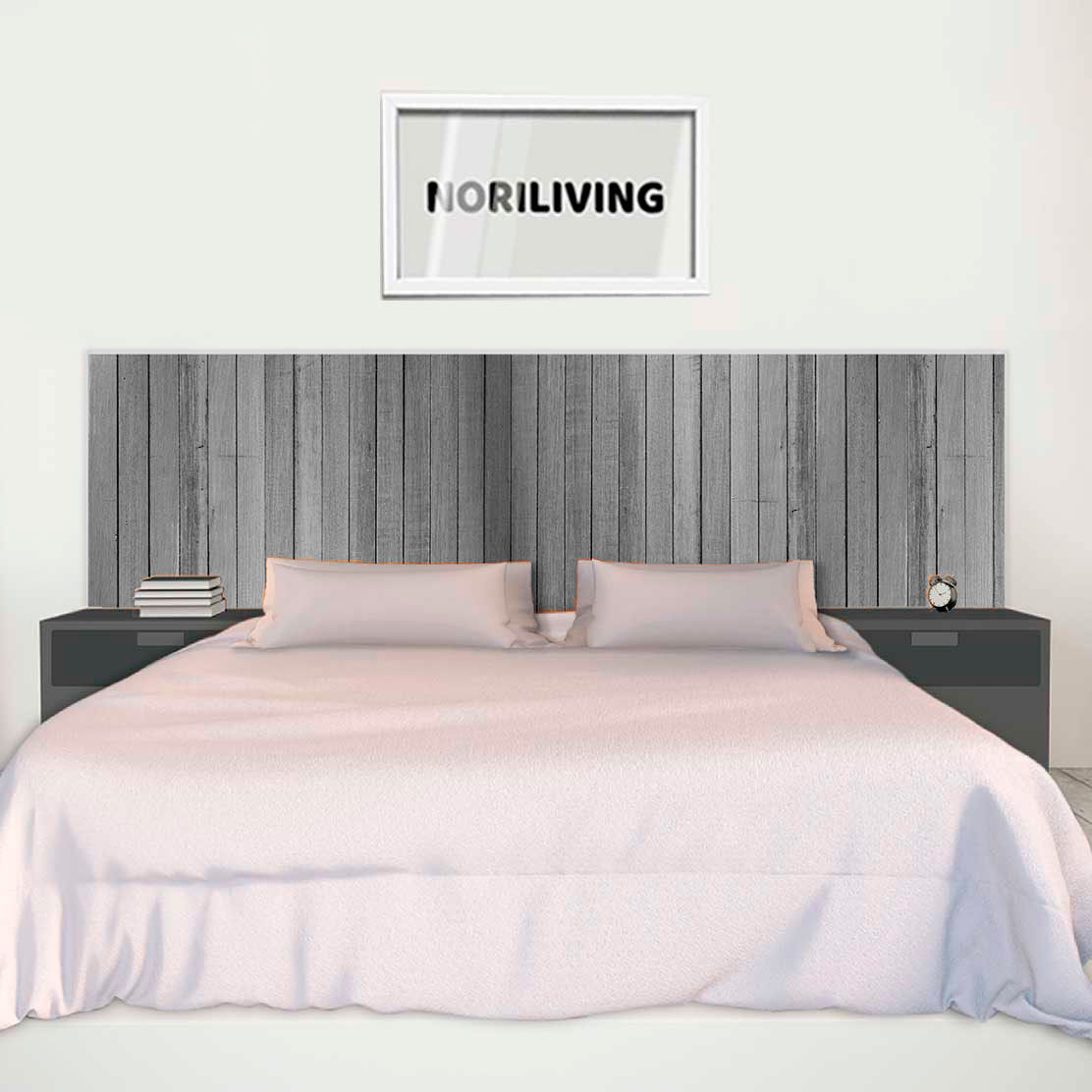im Schlafzimmer eingebaute Bettrückwand mit Motiv Holz Optik 940 schwarz-weiß