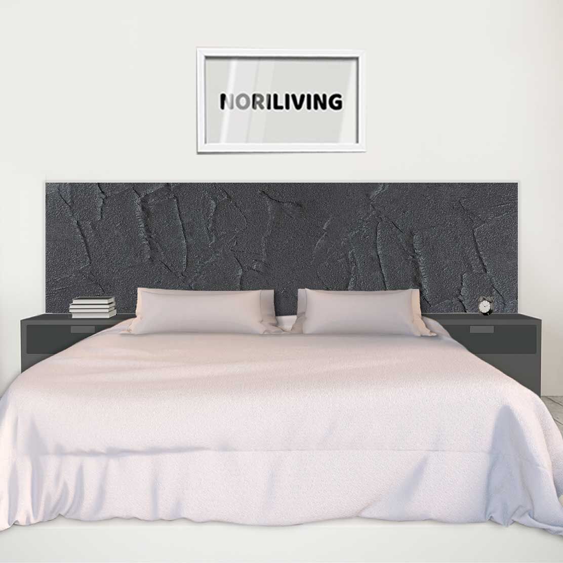 im Schlafzimmer eingebaute Bettrückwand mit Motiv dunkelgrauer Spachtelputz 371