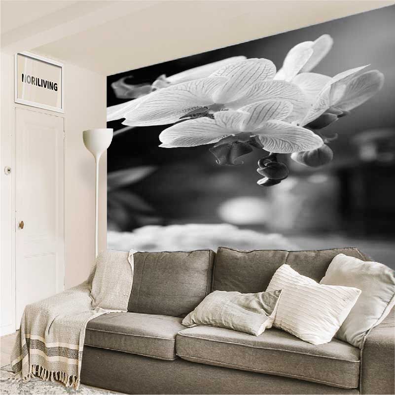 im Wohnzimmer eingebaute Wohnzimmerrückwand mit Motiv rosa - pink farbene Orchidee 993 schwarz-weiß