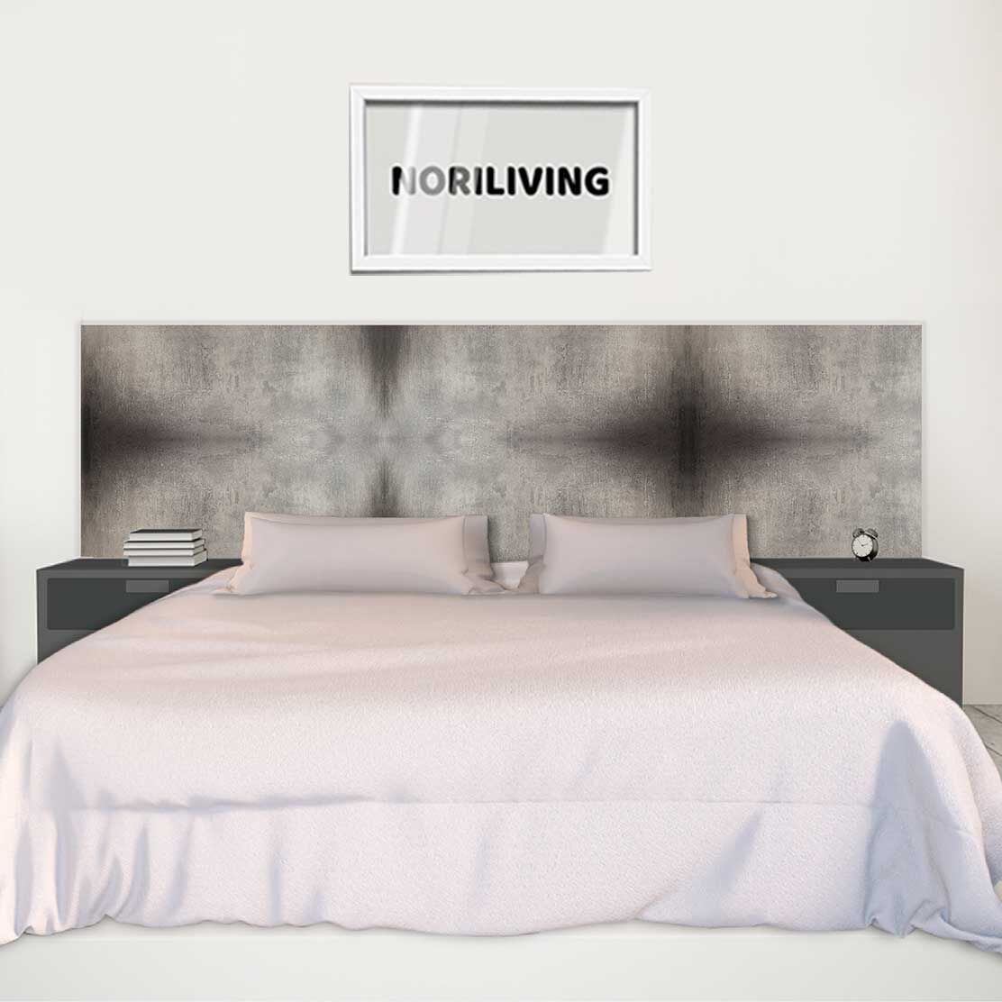 im Schlafzimmer eingebaute Bettrückwand mit Motiv Graue Wandfläche 861