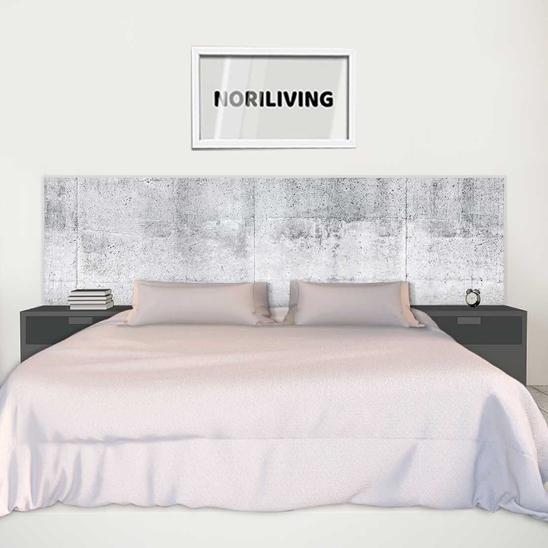 im Schlafzimmer eingebaute Bettrückwand mit Motiv Steg und Wand 018