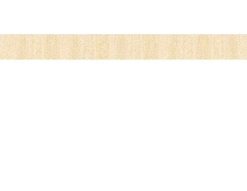 Beige Papierband isoliert auf weißem Hintergrund