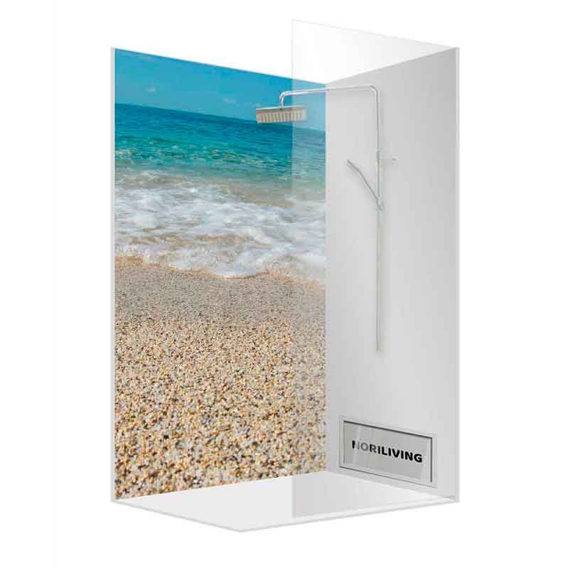 Moderne Duschabtrennung mit Strandmotiv und Duschkopf