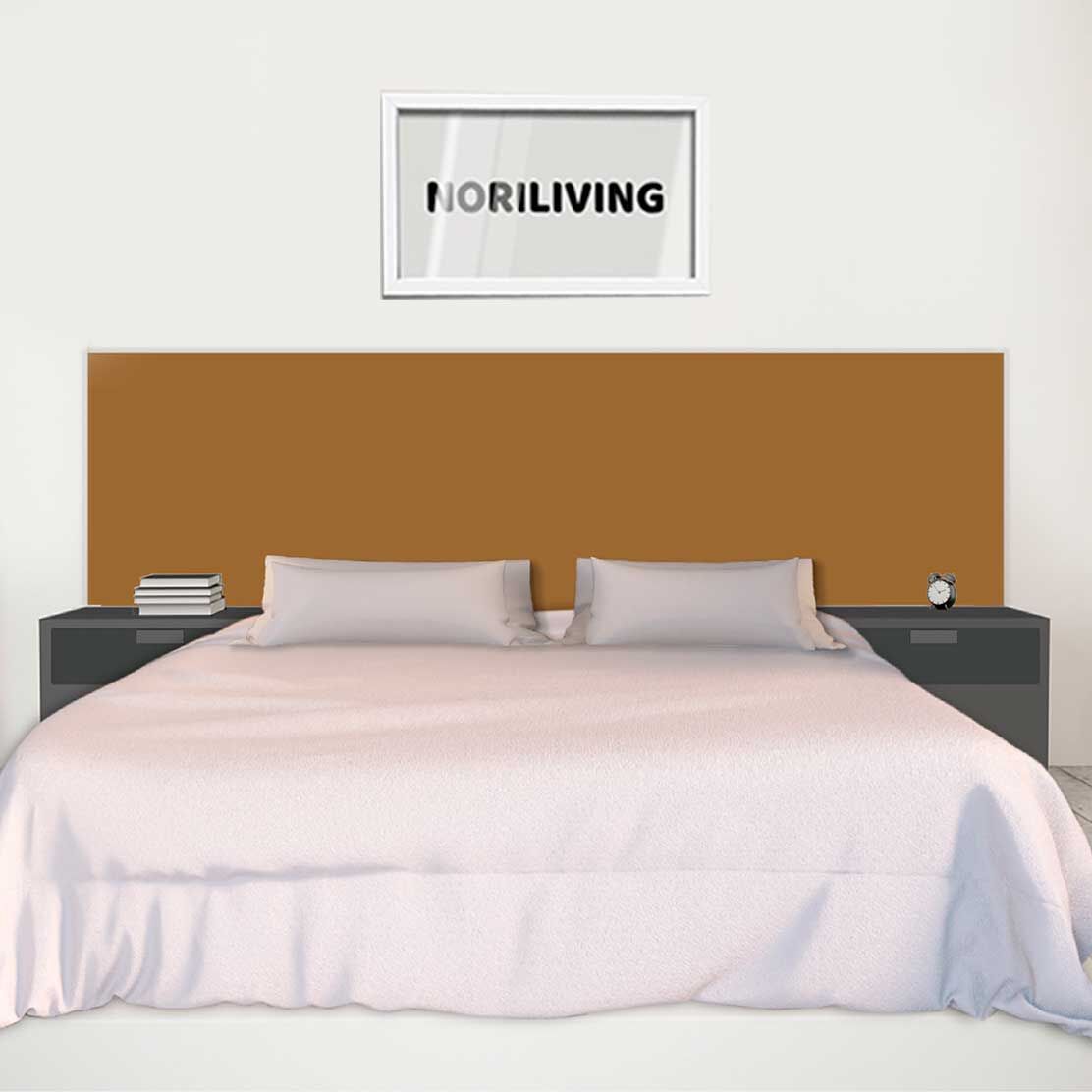 im Schlafzimmer eingebaute Bettrückwand mit Motiv Unifarbe Braun 2365