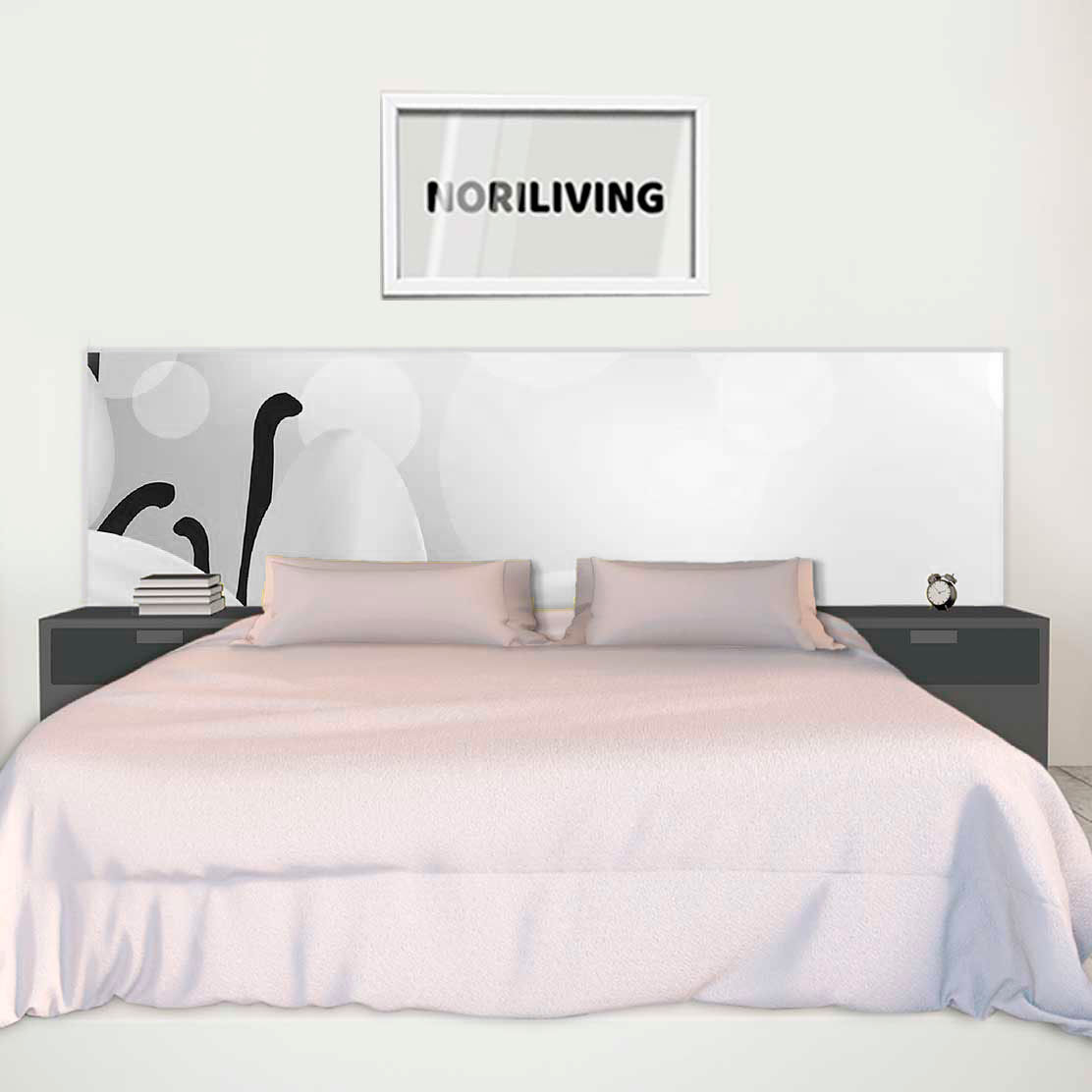 im Schlafzimmer eingebaute Bettrückwand mit Motiv Orchidee gelb 160 schwarz-weiß