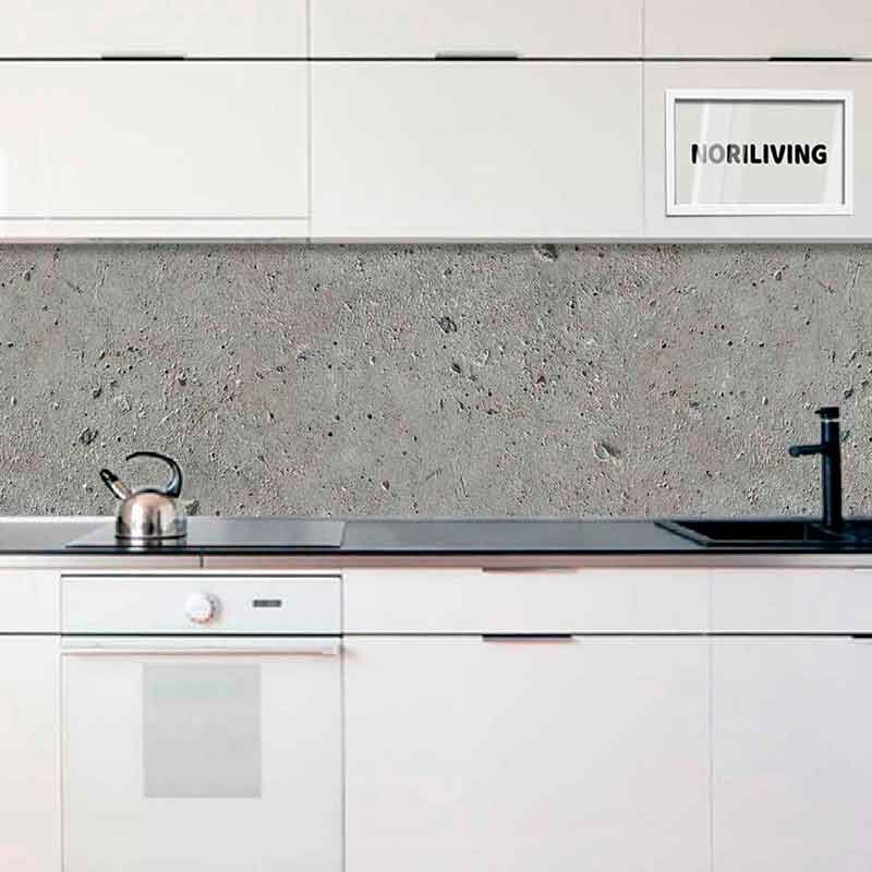 Moderne Küche mit weißem Schrank und grauer Betonwand im minimalistischen Stil