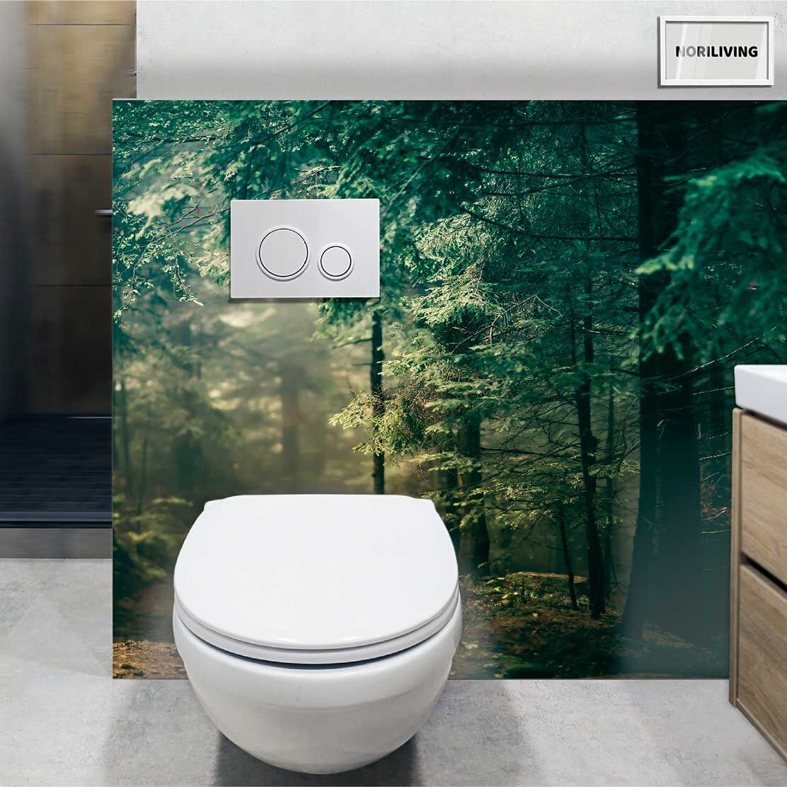 im WC eingebaute Toilettenrückwand mit Motiv Landschaftsweg durch den Wald 795