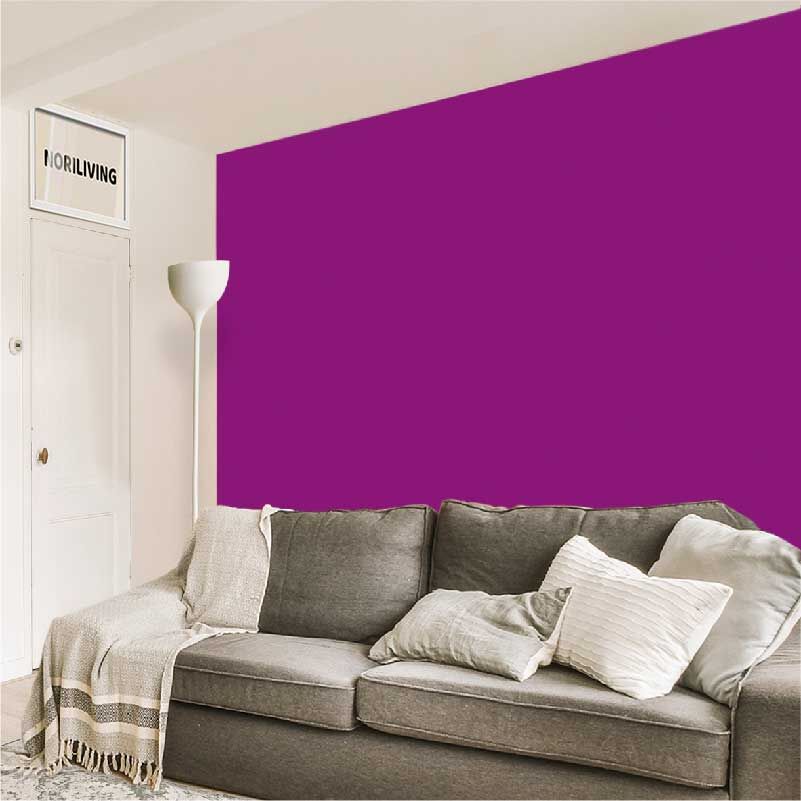 im Wohnzimmer eingebaute Wohnzimmerrückwand mit Motiv Unifarbe Purpur 2369