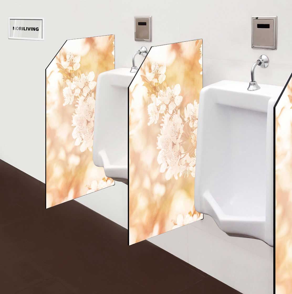 in der Toilette eingebaute Schamwand mit Motiv Blüte des Apfelbaums 627