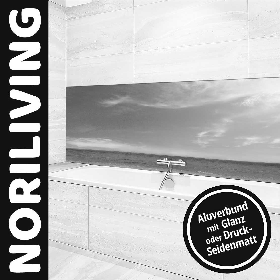 Stilvolles Badezimmer mit großem Wandspiegel, der ein Meeresszenario zeigt, von Noriliving mit Aluverbund in Glanz oder Druck-Seidenmatt