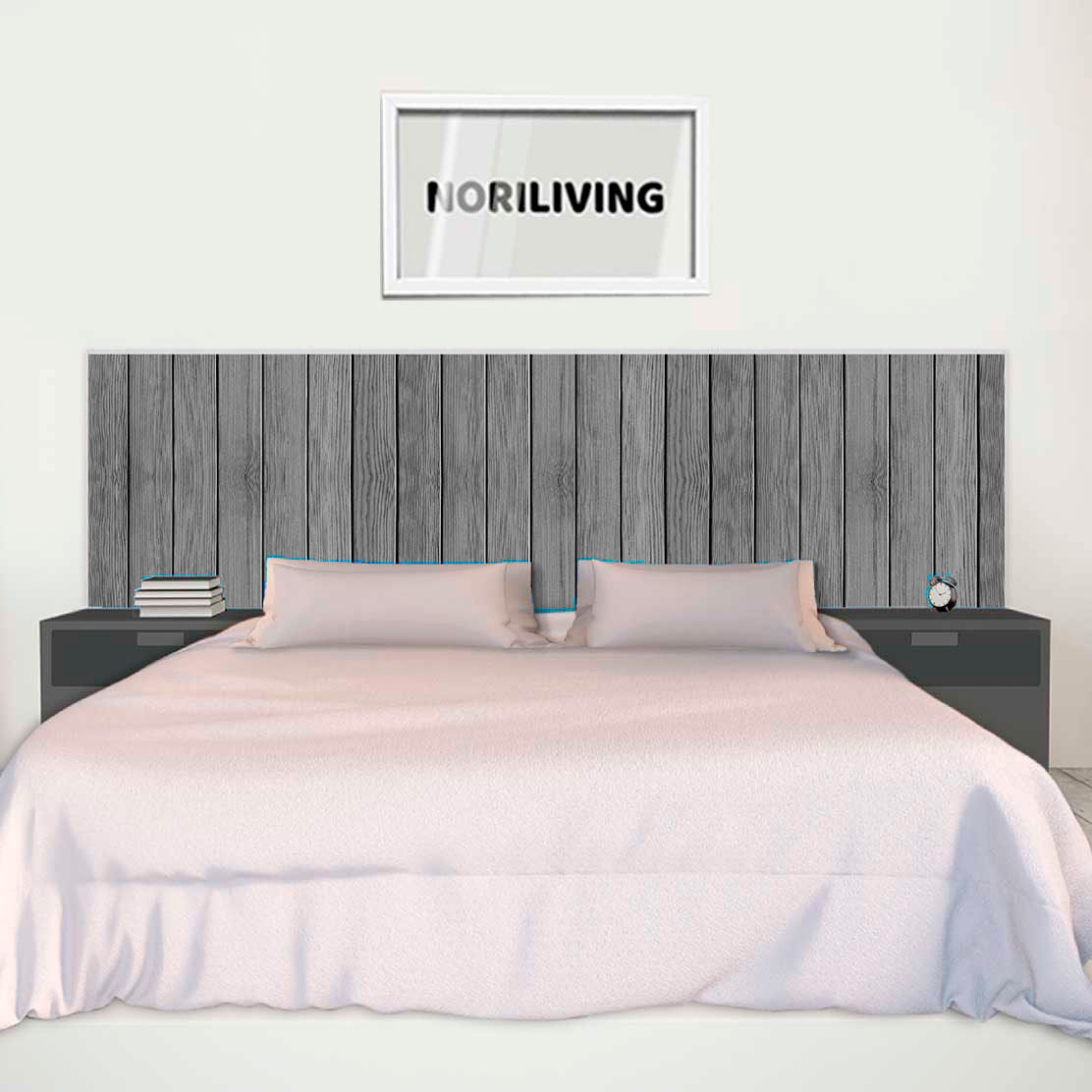 im Schlafzimmer eingebaute Bettrückwand mit Motiv Holzzaun blau 470 schwarz-weiß