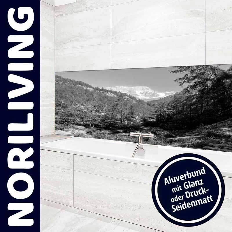 Moderne Badezimmergestaltung mit einer Aluverbund-Rückwand mit Landschaftsmotiv, erhältlich in Glanz oder Druck-Seidenmatt