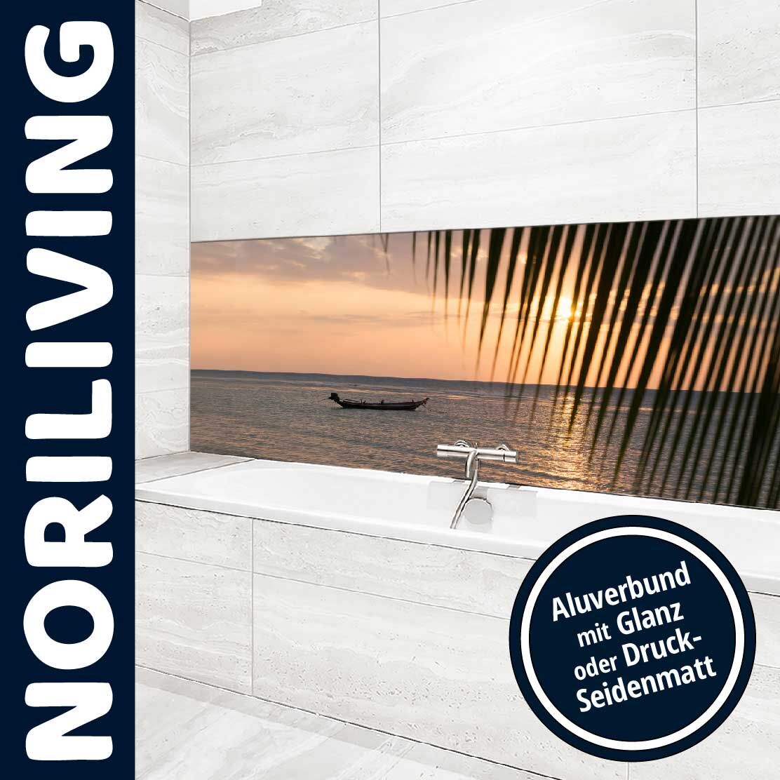 Ansicht des Badrückwand-Motivs Sonnenuntergang am tropisches Meer mit Boot 941 Oberkante