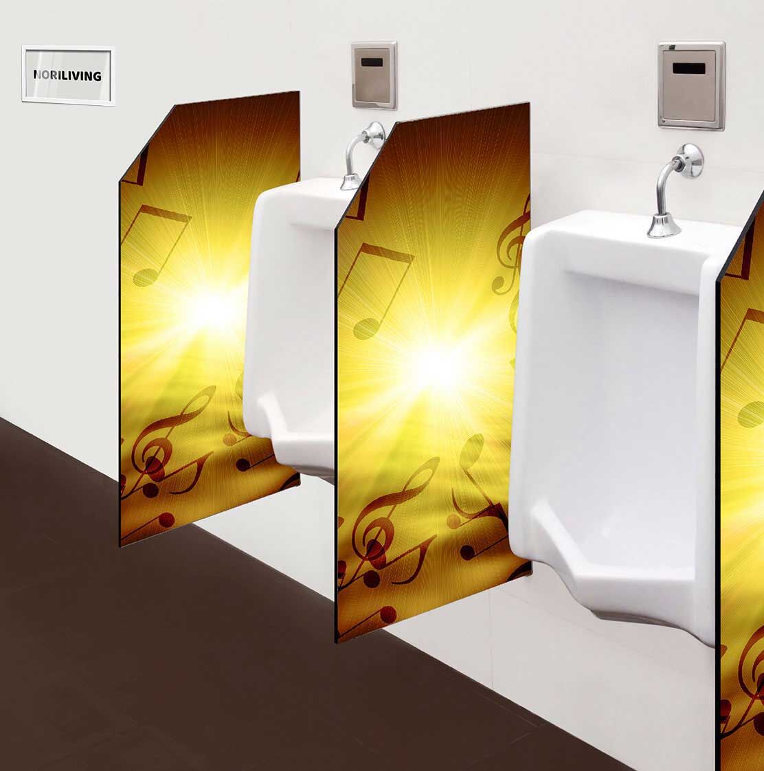 in der Toilette eingebaute Schamwand mit Motiv Musiknoten im Sonnenstrahl 489