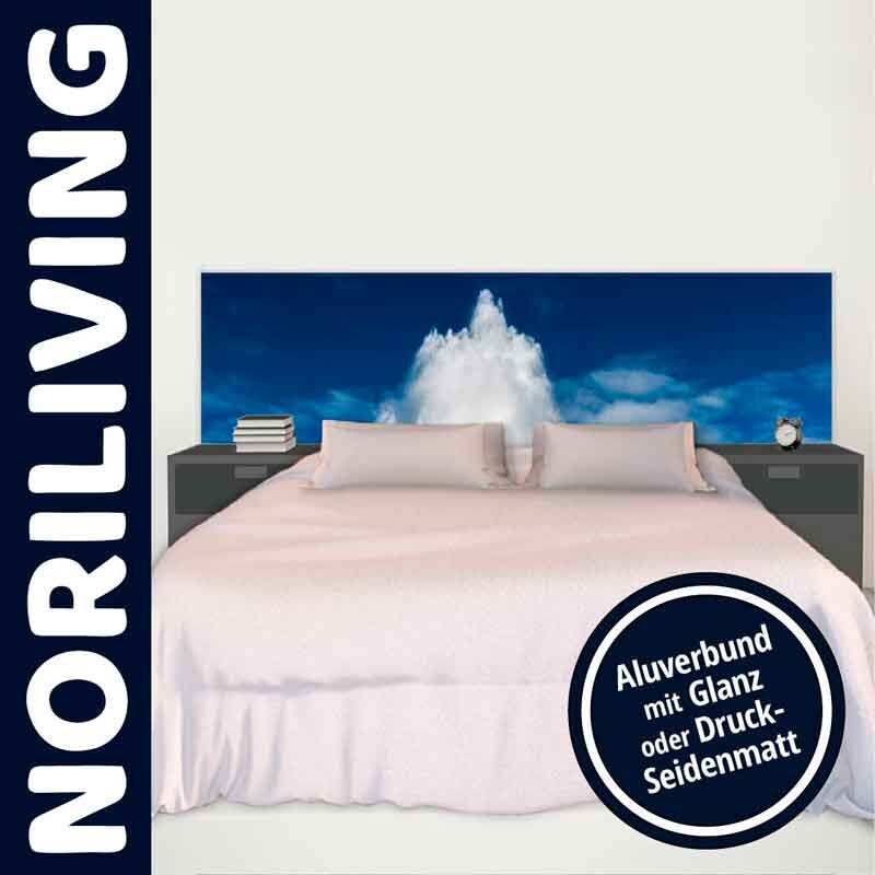 Doppelbett mit blauem Himmel-Kopfteil, modernes Design