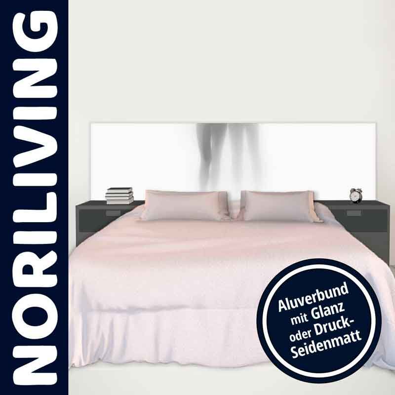Schlafzimmer mit Noriliving Bett und stilvollem Aluverbund-Kopfteil in Glanz oder Druck-Seidenmatt, flankiert von Nachttischen