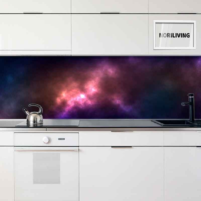 in der Küche eingebaute Küchenrückwand mit Motiv Konstellation Sterne im Universum Galaxie 628