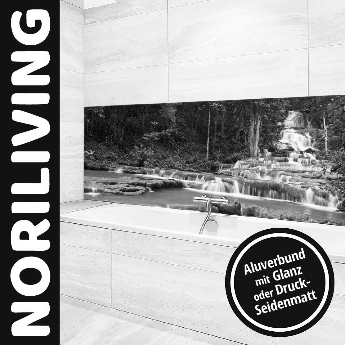 Badewannenverkleidung aus Aluverbund von NORILIVING mit Naturbild von Wasserfall, erhältlich in Glanz oder Druck-Seidenmatt