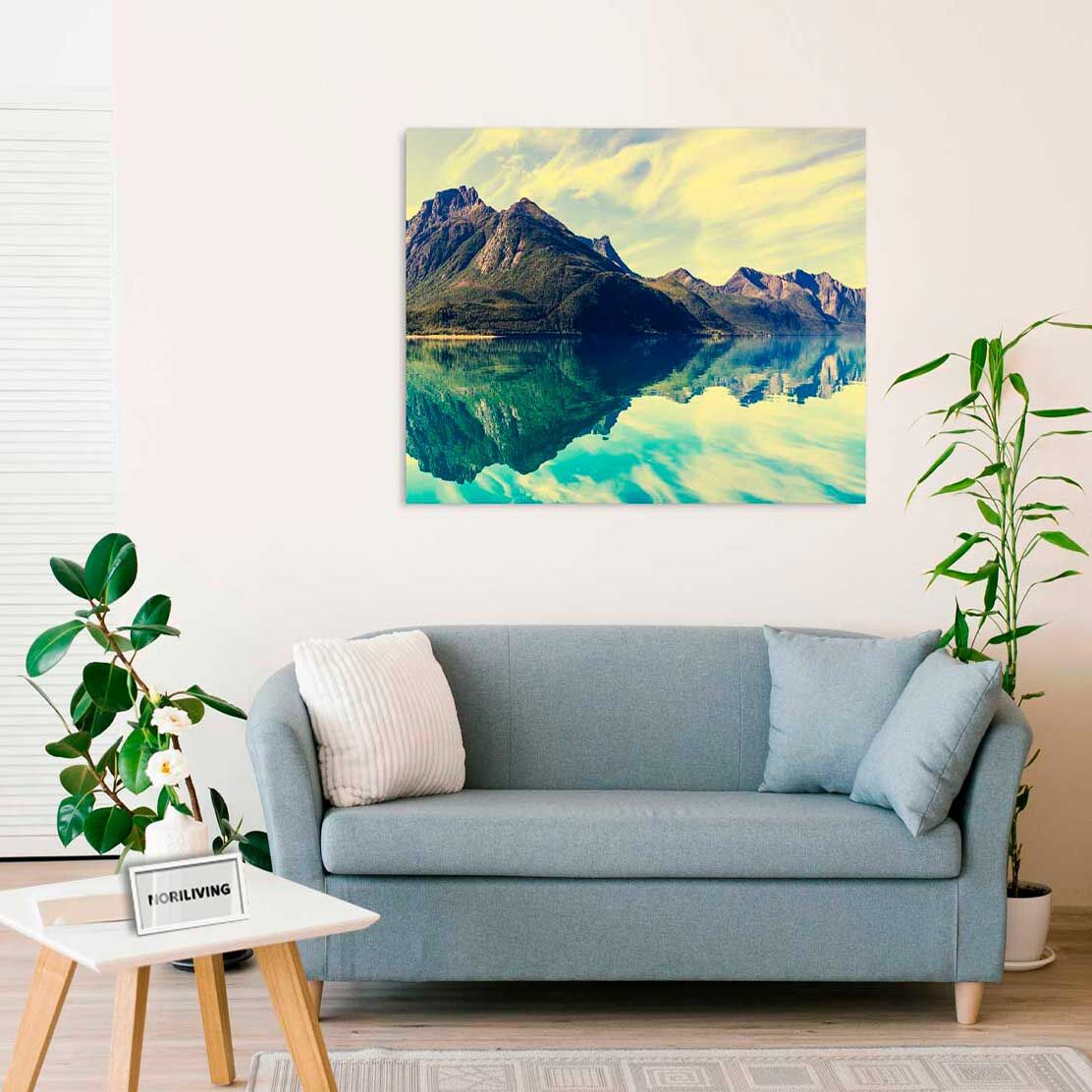 Wandbild über dem Sofa mit Motiv Bergsee 903