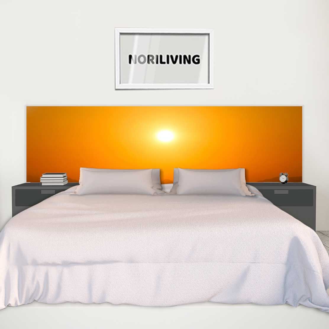 im Schlafzimmer eingebaute Bettrückwand mit Motiv Sonnenuntergang am tropischen Meer 982