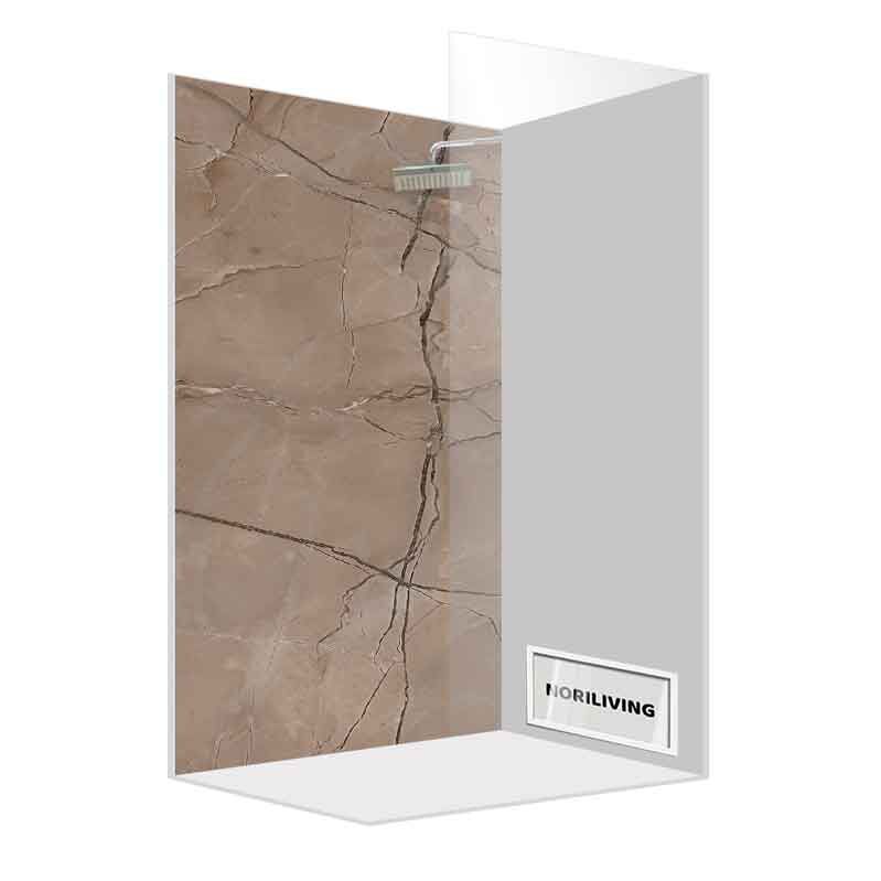Duschrückwand mit Marmoroptik und integriertem Duschkopf von Noriliving