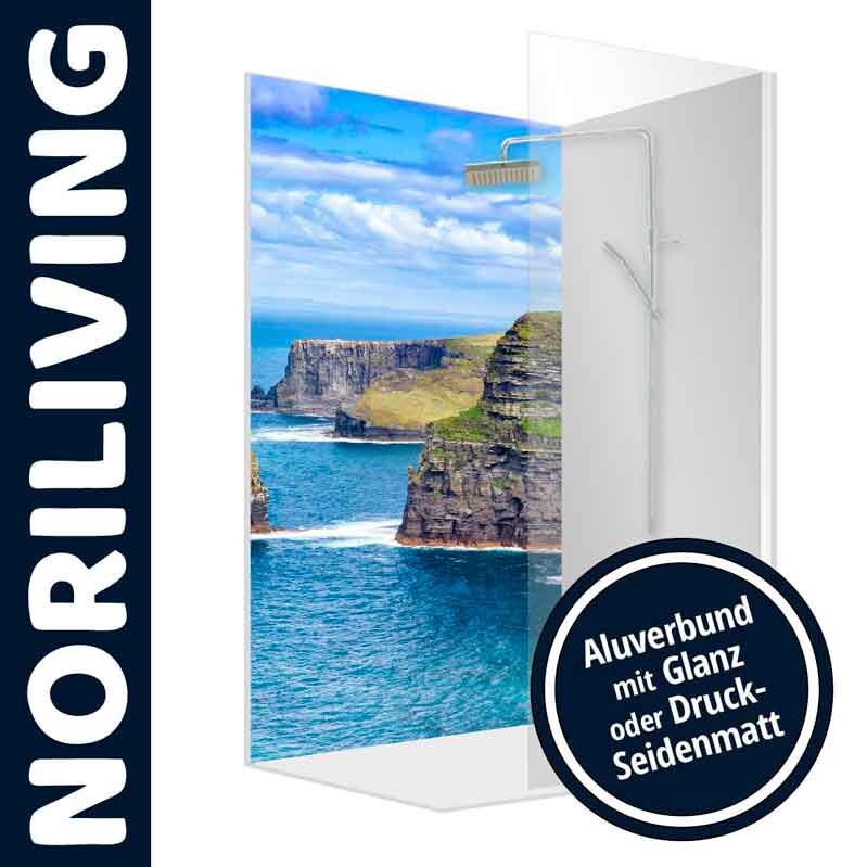 Duschwand von Noriliving mit Küstenlandschaft und Alu-Verbundplatte in glänzender oder seidenmatter Optik