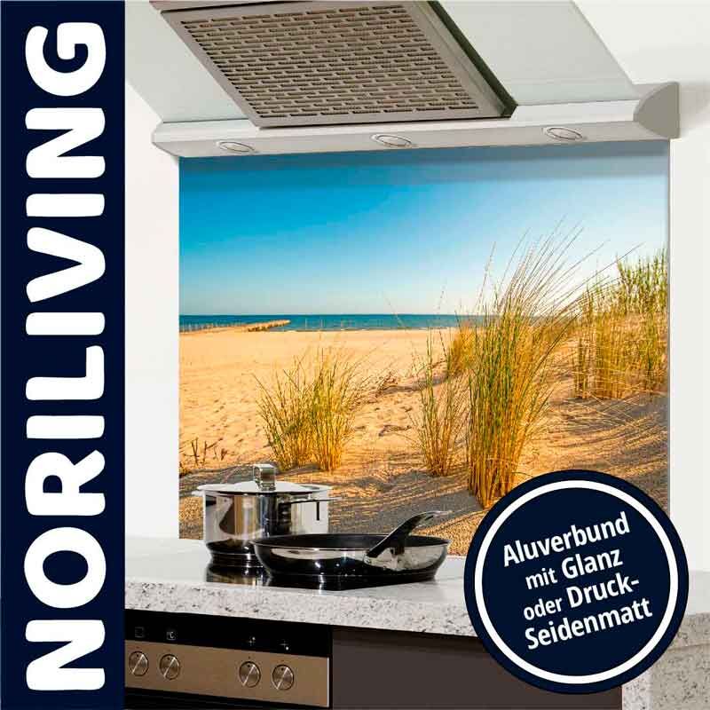Dekorative Küchenrückwand mit Strandmotiv aus Aluverbund für eine stilvolle Küchengestaltung