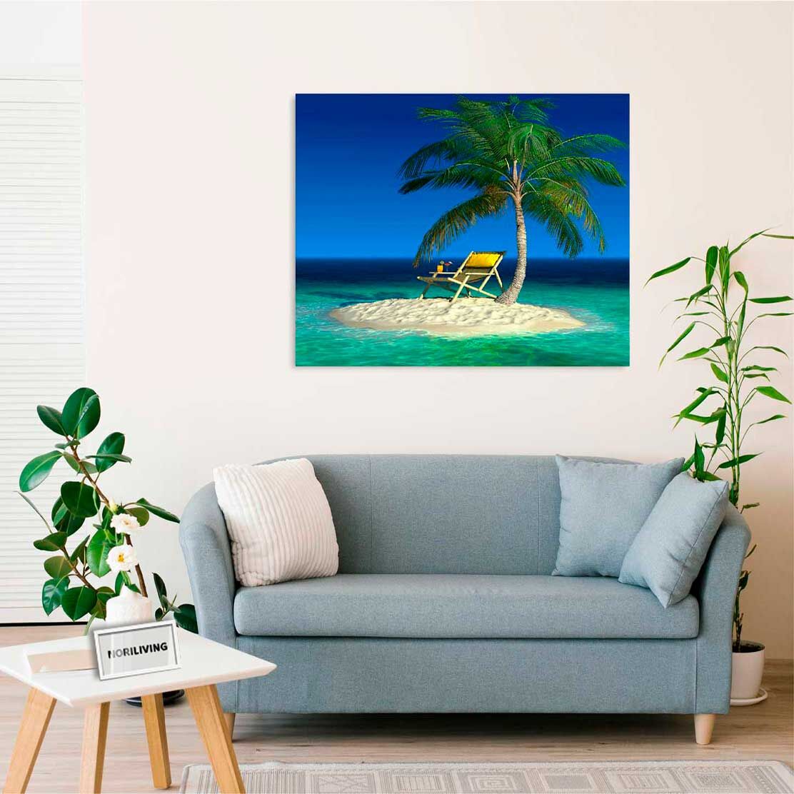 Wandbild über dem Sofa mit Motiv kleine Insel mit Strandliege 666