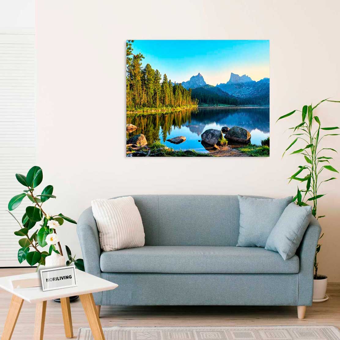 Wandbild über dem Sofa mit Motiv Bergsee mit Wald 453