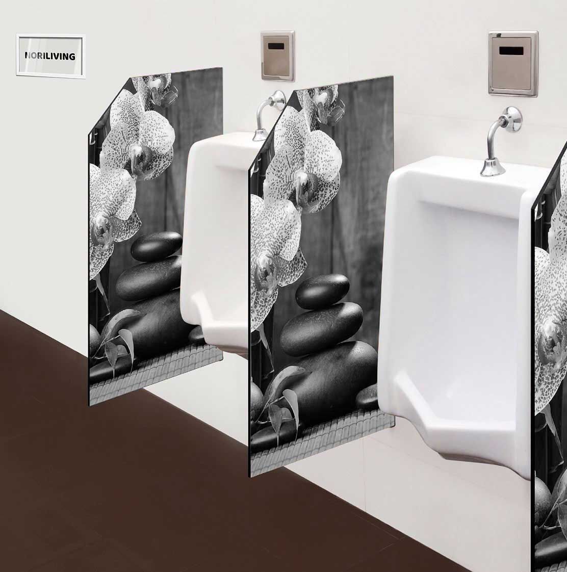 in der Toilette eingebaute Schamwand mit Motiv Zen Steine mit Orchidee und Bambus 491 schwarz-weiß