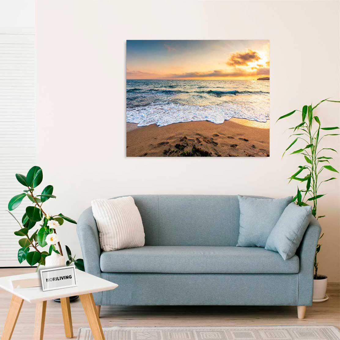 Wandbild über dem Sofa mit Motiv Sandstrand bei Sonnenaufgang 873