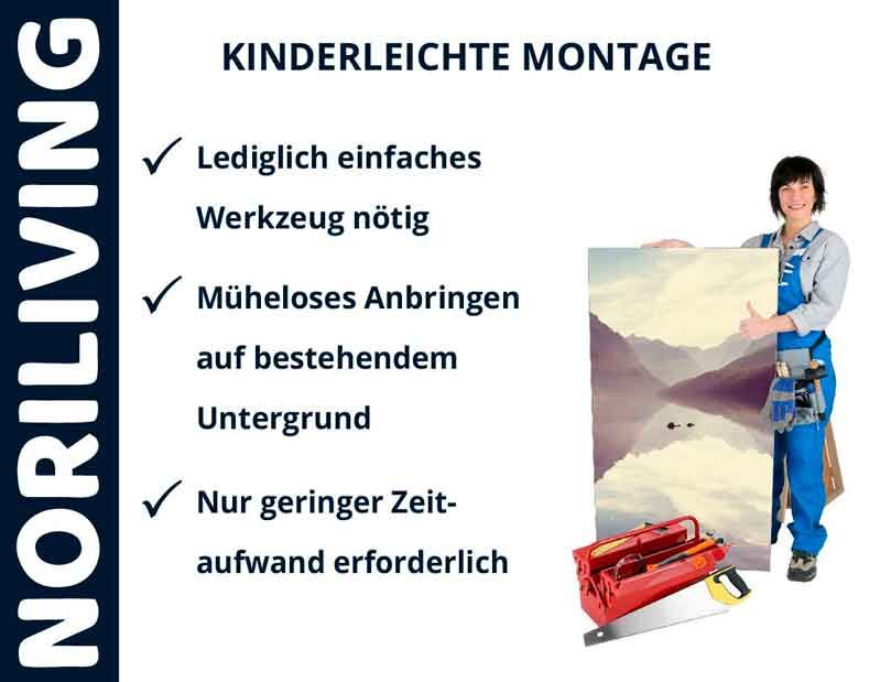 Eine Person präsentiert ein Bild mit dem Text 'Kinderleichte Montage', betont die einfache Installation, benötigt nur grundlegende Werkzeuge.