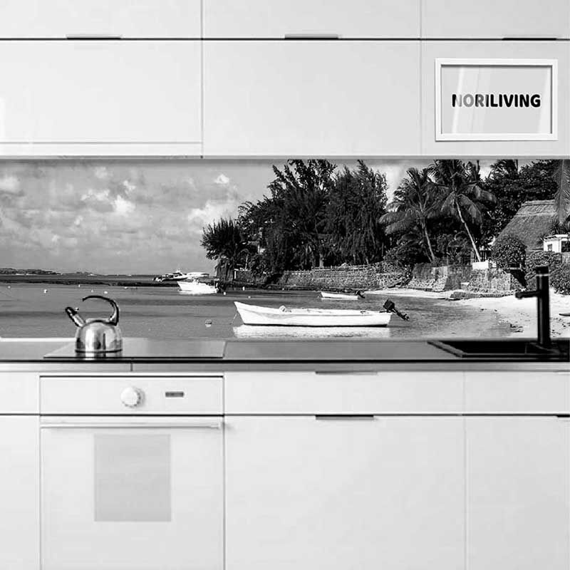 Küchenrückwand Alu Palmen und Boot am schönen Strand Mauritius 913 schwarz-weiß