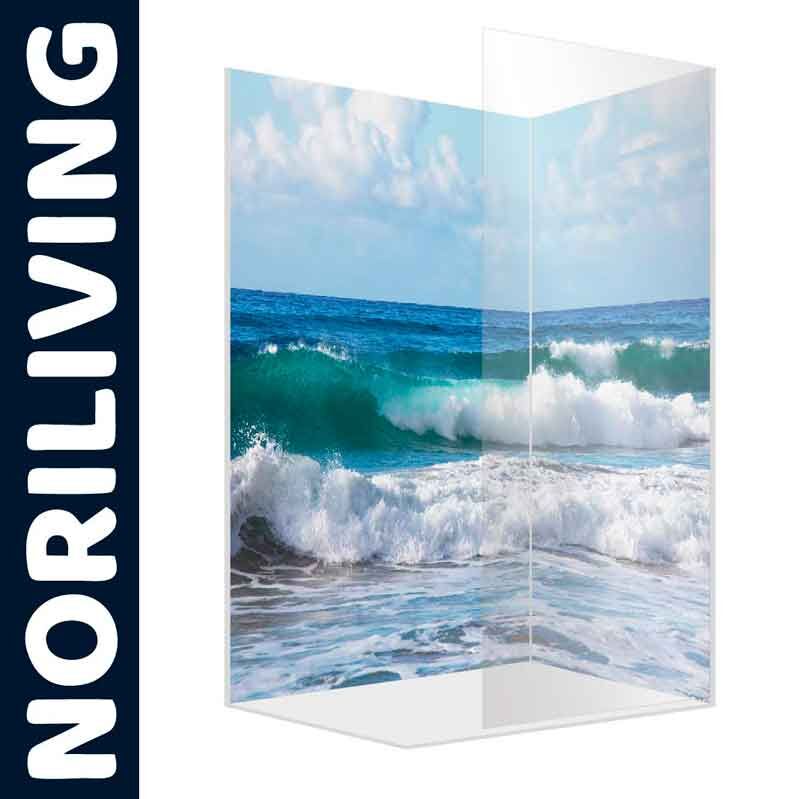 Transparente Duschwand von NORILIVING mit einem Meer-Motiv, zeigt Wellen und blauen Himmel.